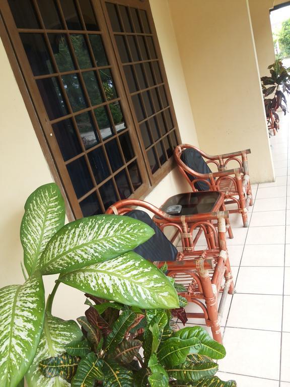 Pasir Putih Resort Бенгкулу Екстериор снимка